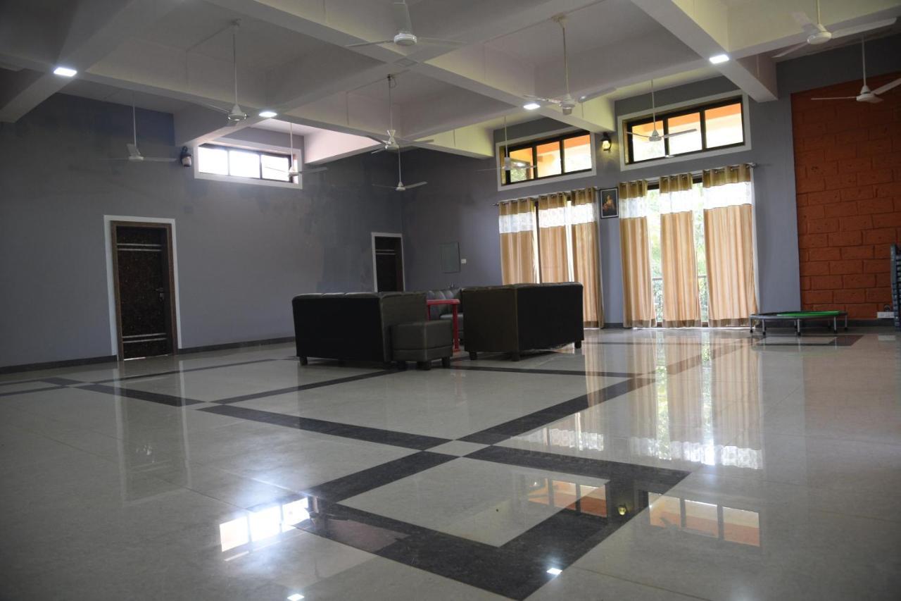Shree Ramkrishna Anandvan Ratnagiri Exterior photo